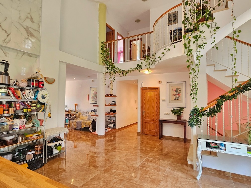 Property 2520 - Image 12